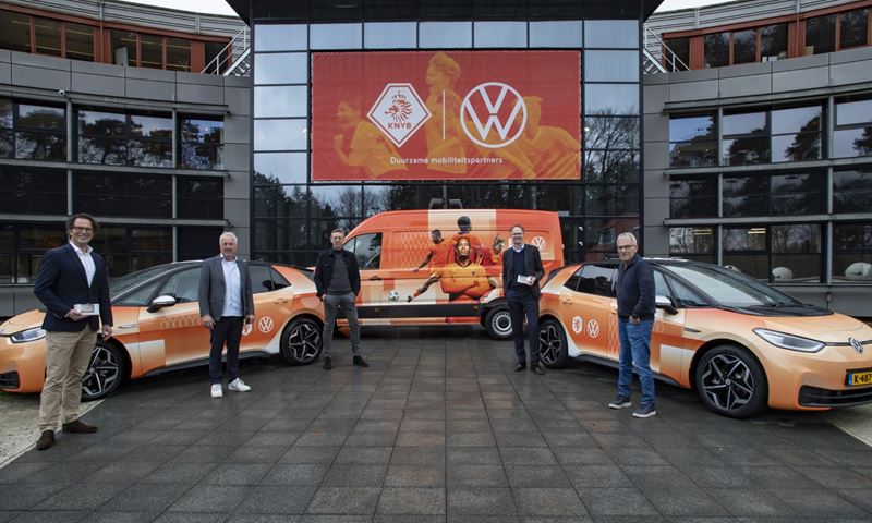 VW En KNVB Werken Samen (Large)